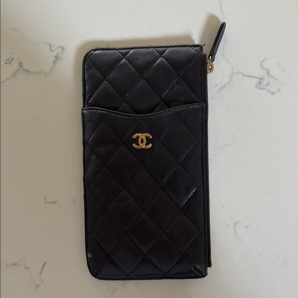 Chanel Black Caviar Quilted Classic Flat Wallet Pouch Black